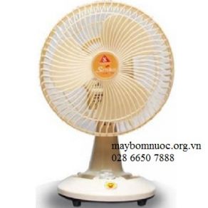 Quạt điện bàn Senko B113